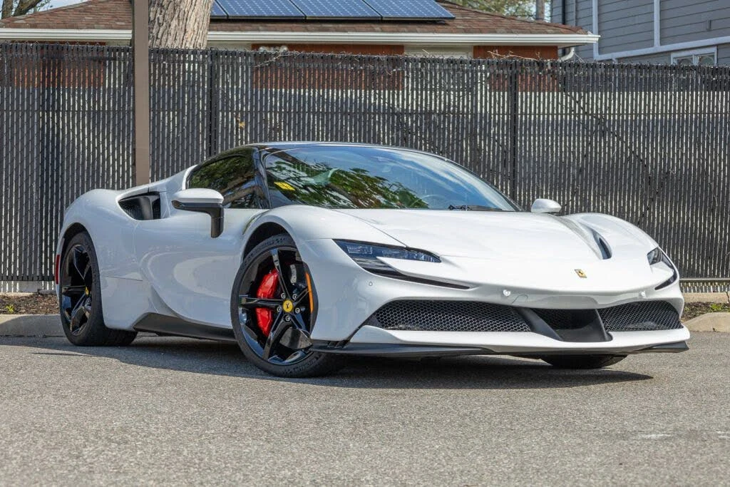 2025 Ferrari SF90 Spider - Image 2 of 31