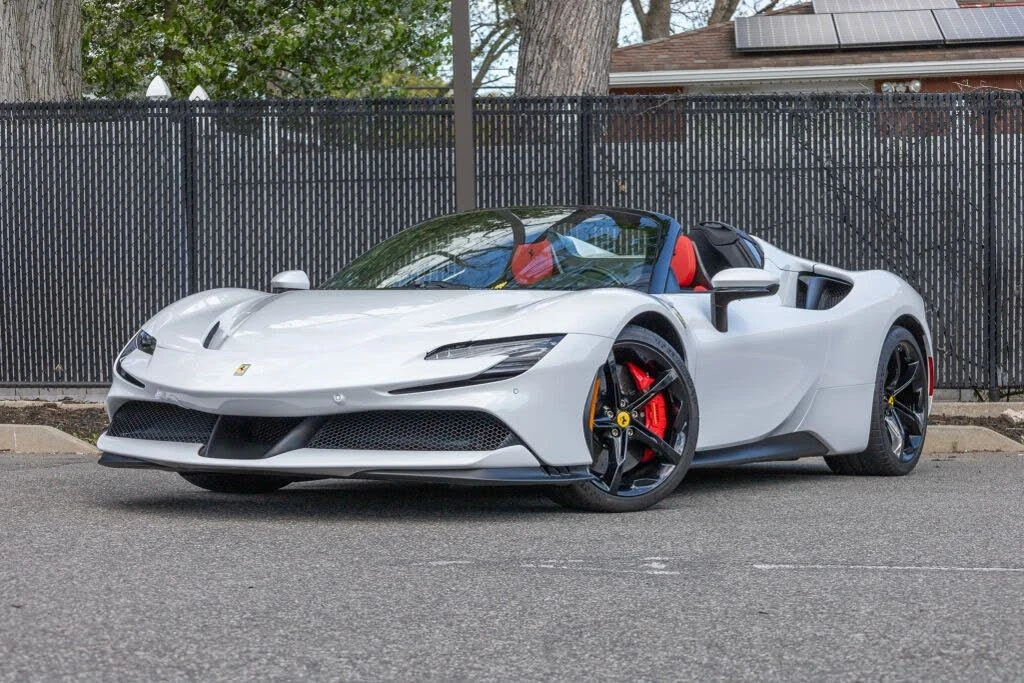 2025 Ferrari SF90 Spider - Image 4 of 31