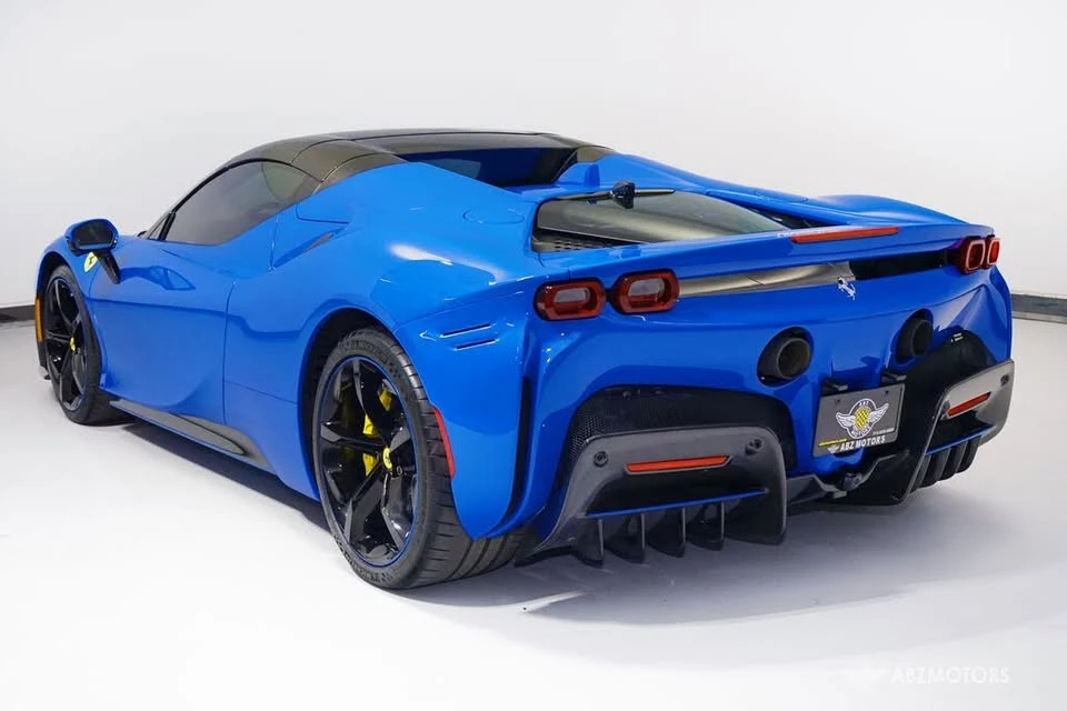 2025 Ferrari SF90 Spider - Image 7 of 20