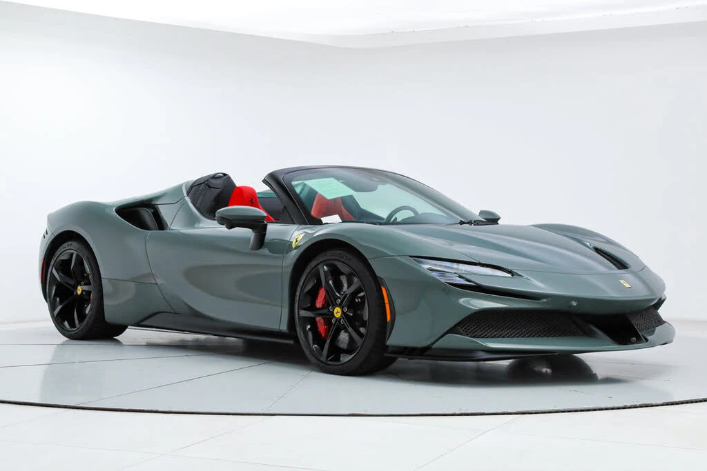 2025 Ferrari SF90 Spider - Image 12 of 31