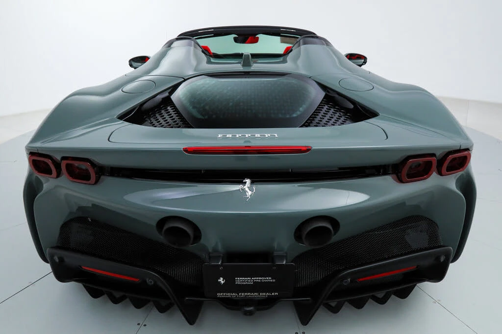 2025 Ferrari SF90 Spider - Image 25 of 31