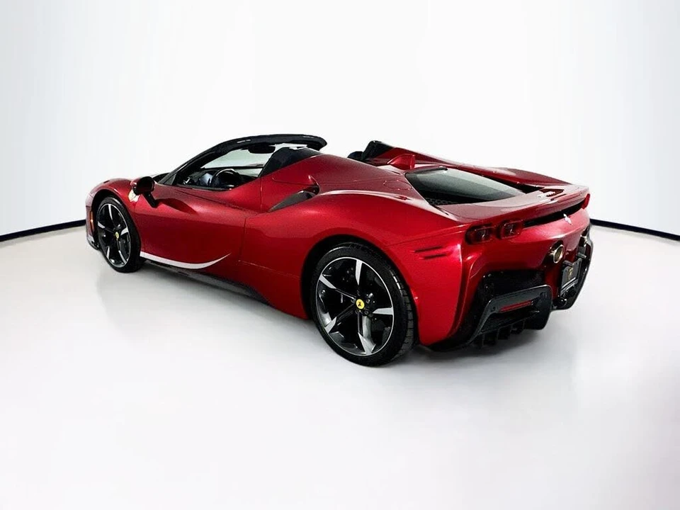2025 Ferrari SF90 Spider - Image 7 of 31