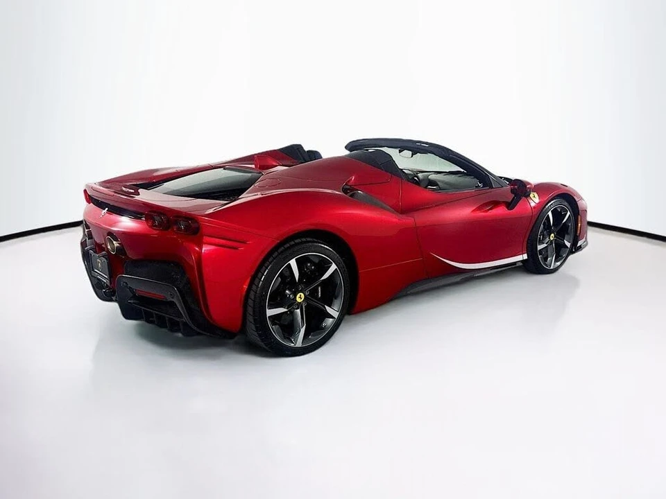2025 Ferrari SF90 Spider - Image 5 of 31