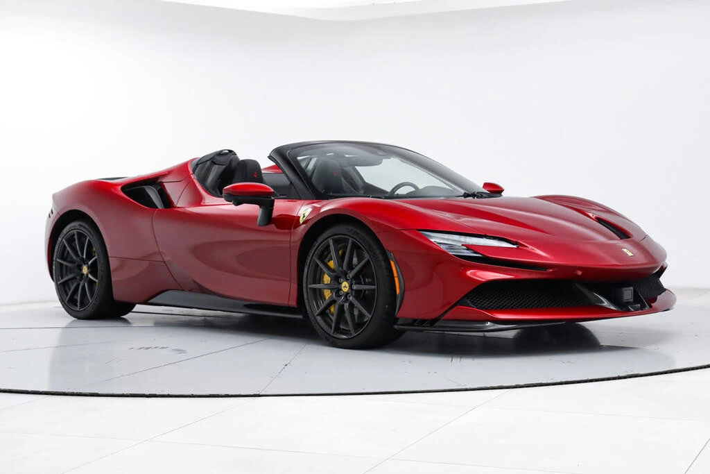 2025 Ferrari SF90 Spider - Image 17 of 31