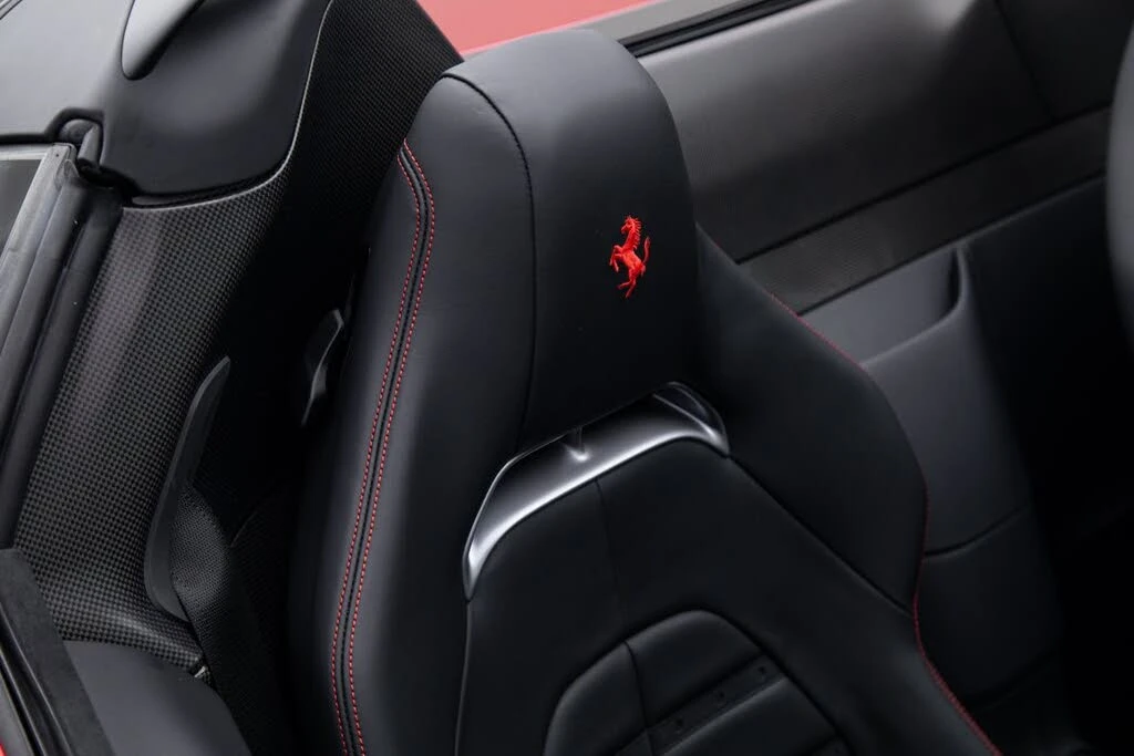 2025 Ferrari SF90 Spider - Image 9 of 31