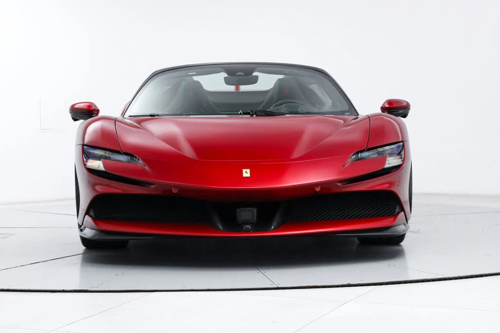 2025 Ferrari SF90 Spider - Image 18 of 31