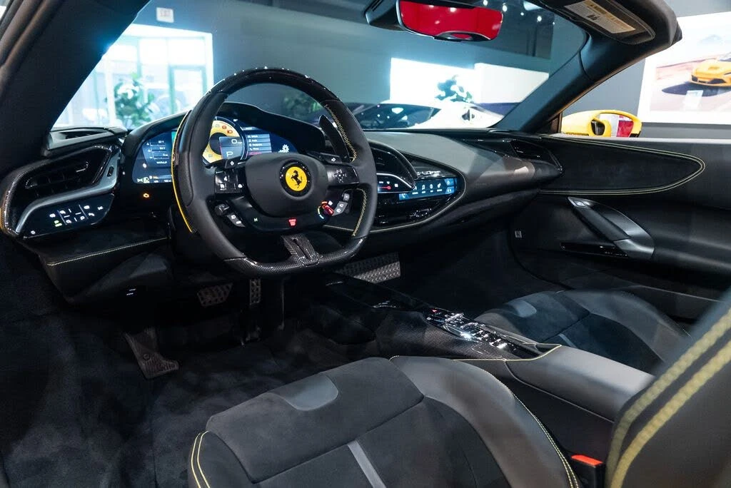 2025 Ferrari SF90 Spider - Image 26 of 31