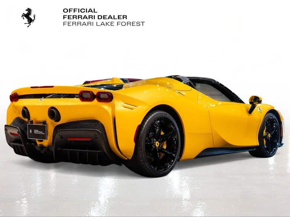 2025 Ferrari SF90 Spider - Image 10 of 31