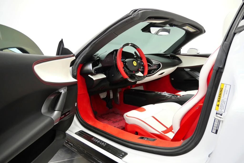 2025 Ferrari SF90 Spider - Image 23 of 31