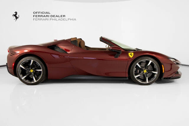 2025 Ferrari SF90 Spider - Image 9 of 20