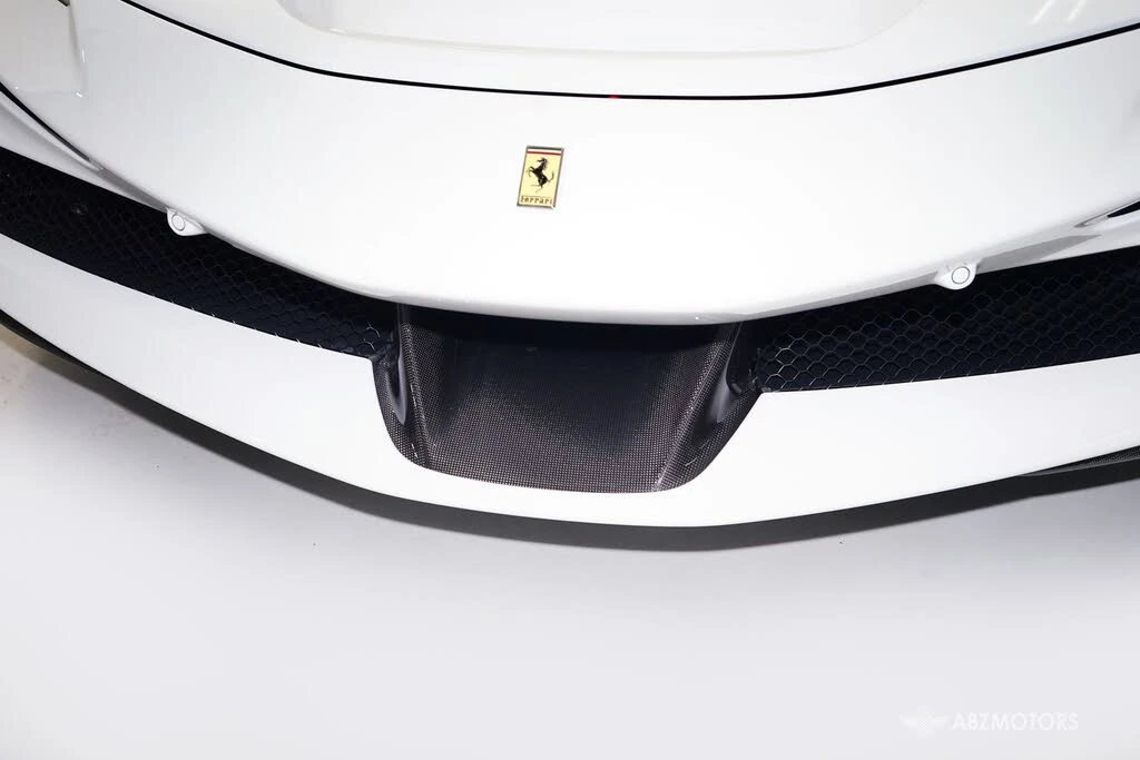 2025 Ferrari SF90 Spider - Image 13 of 31