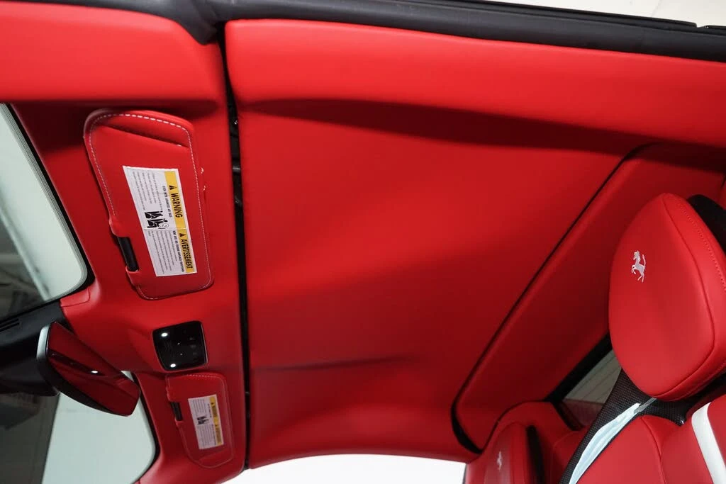 2025 Ferrari SF90 Spider - Image 26 of 31