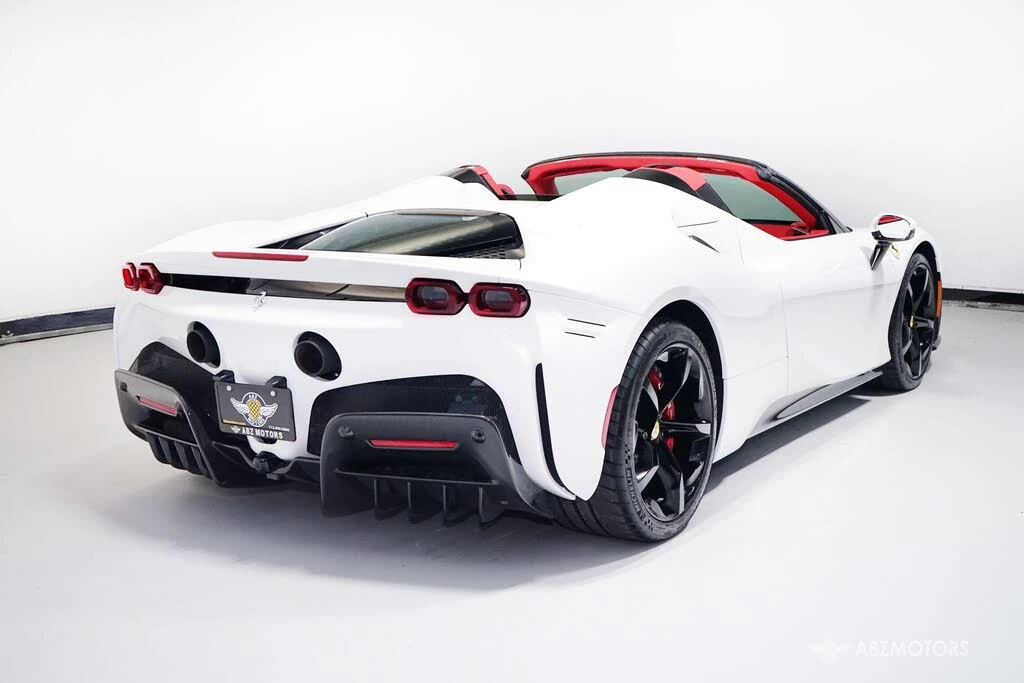 2025 Ferrari SF90 Spider - Image 6 of 31
