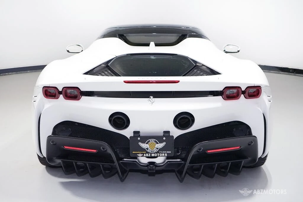 2025 Ferrari SF90 Spider - Image 8 of 31