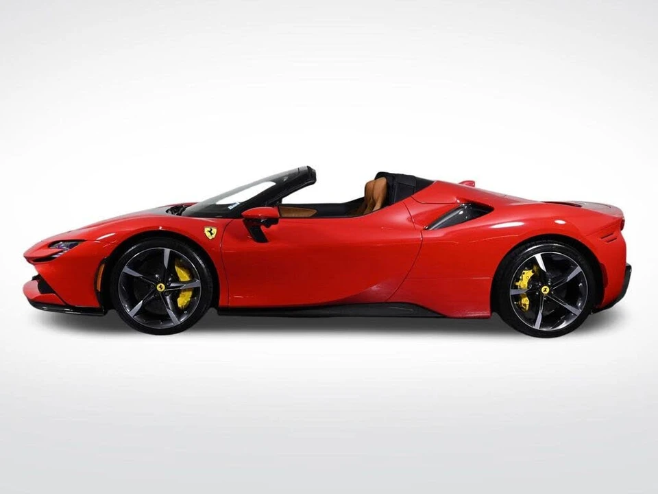 2025 Ferrari SF90 Spider - Image 7 of 29