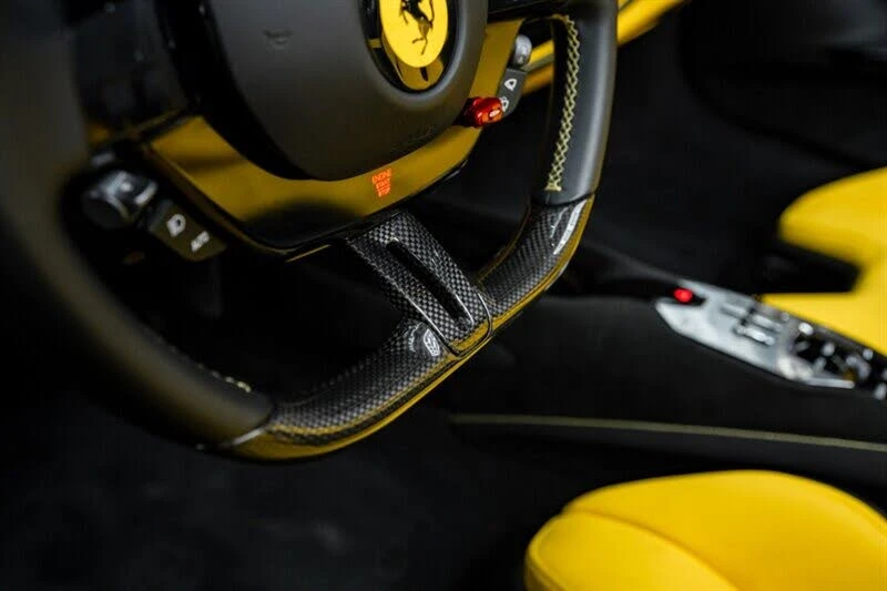 2025 Ferrari SF90 Spider - Image 28 of 31