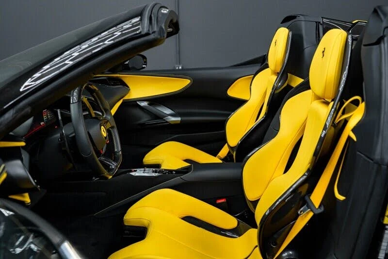 2025 Ferrari SF90 Spider - Image 21 of 31