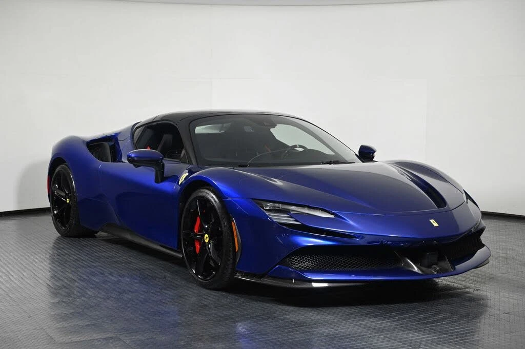 2025 Ferrari SF90 Spider - Image 11 of 29