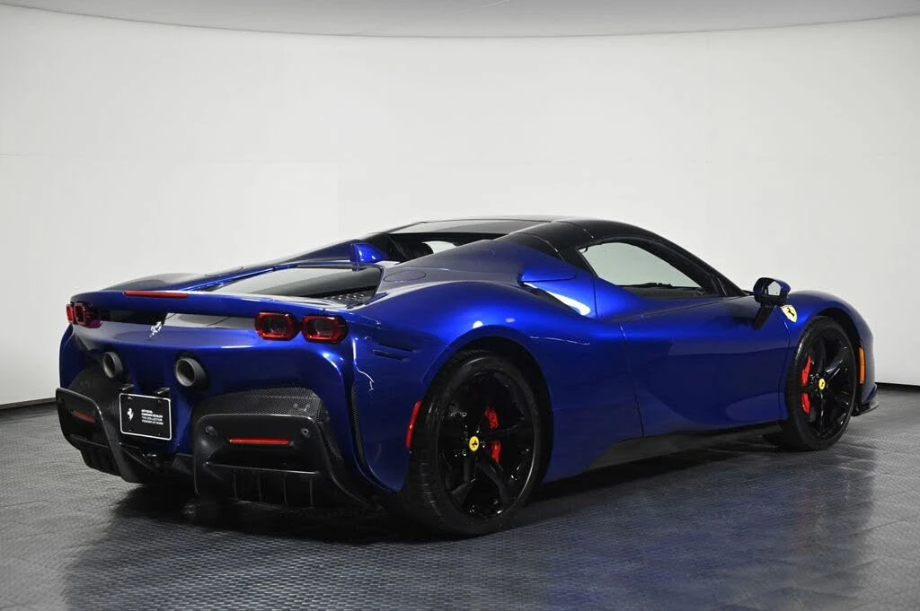 2025 Ferrari SF90 Spider - Image 9 of 29