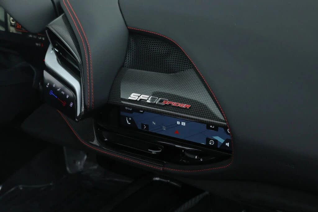 2025 Ferrari SF90 Spider - Image 23 of 31