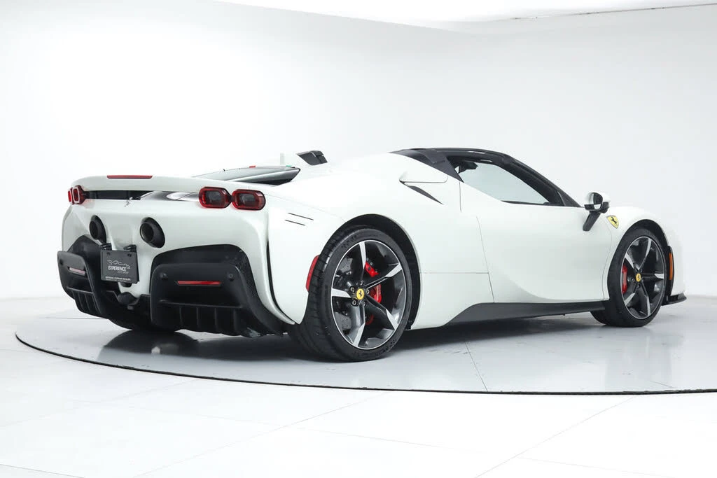 2025 Ferrari SF90 Spider - Image 3 of 31