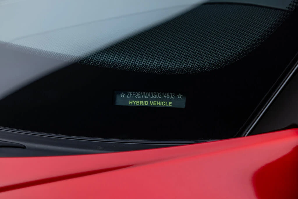 2025 Ferrari SF90 Spider - Image 23 of 31