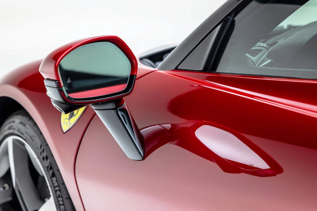 2025 Ferrari SF90 Spider - Image 22 of 31