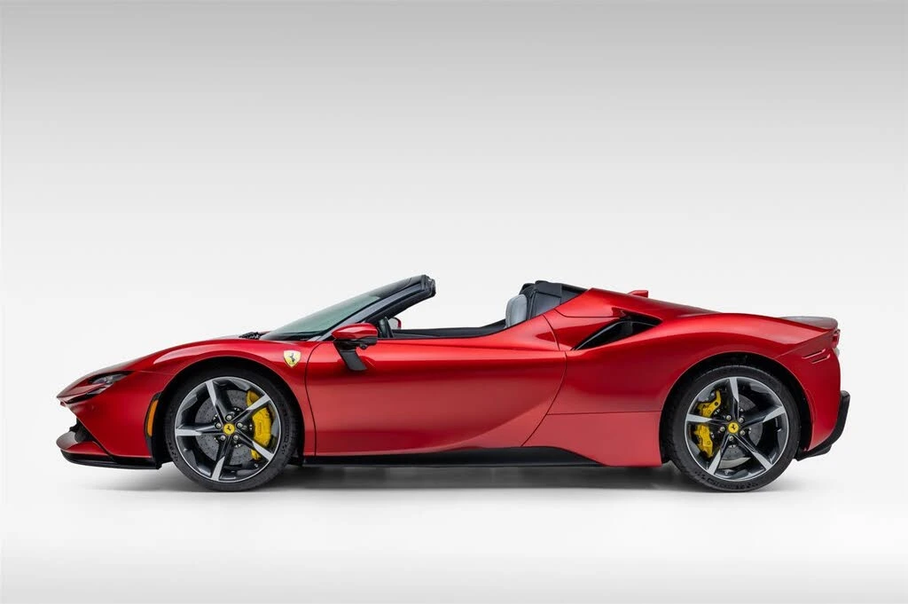 2025 Ferrari SF90 Spider - Image 3 of 31