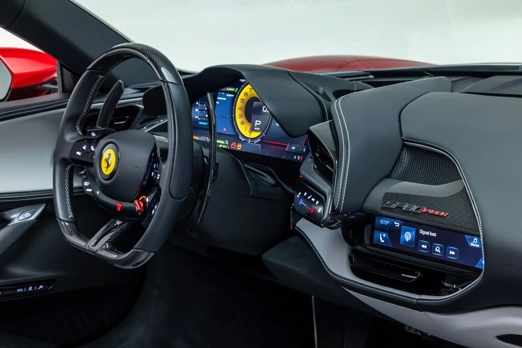 2025 Ferrari SF90 Spider - Image 30 of 31