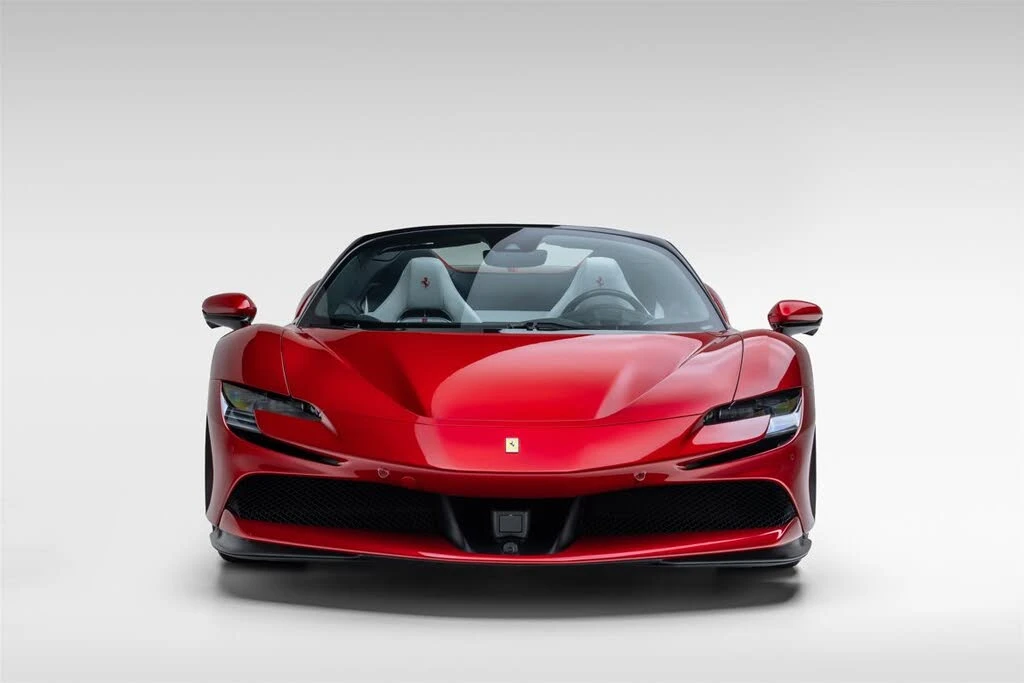 2025 Ferrari SF90 Spider - Image 8 of 31