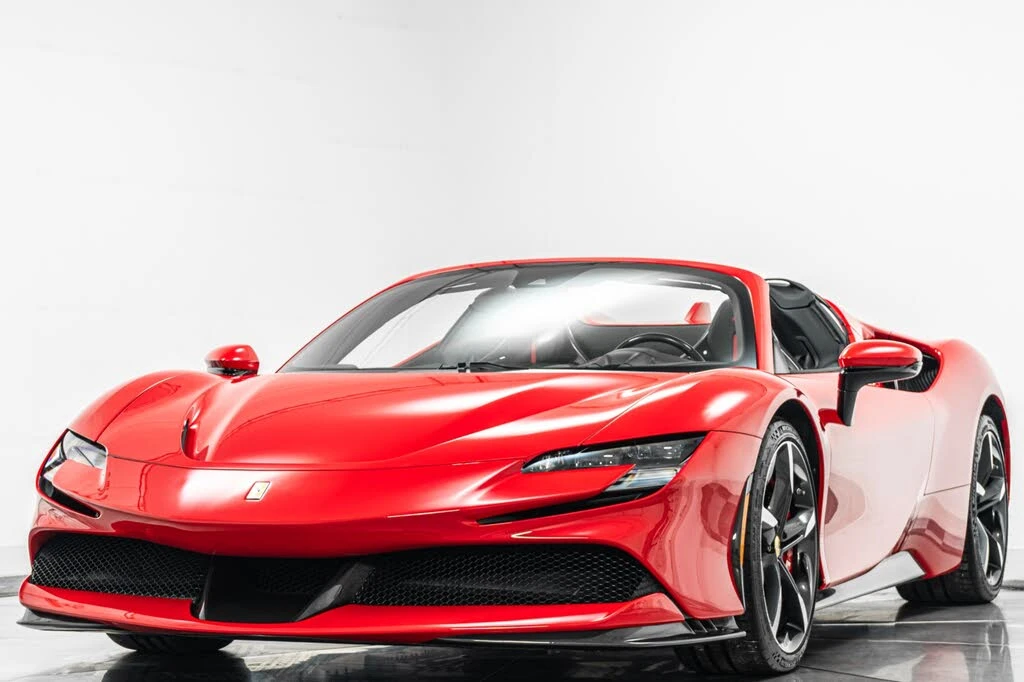 2025 Ferrari SF90 Spider - Image 5 of 31