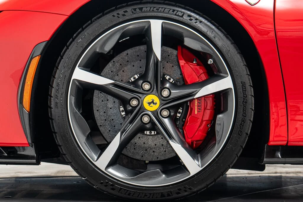 2025 Ferrari SF90 Spider - Image 10 of 31