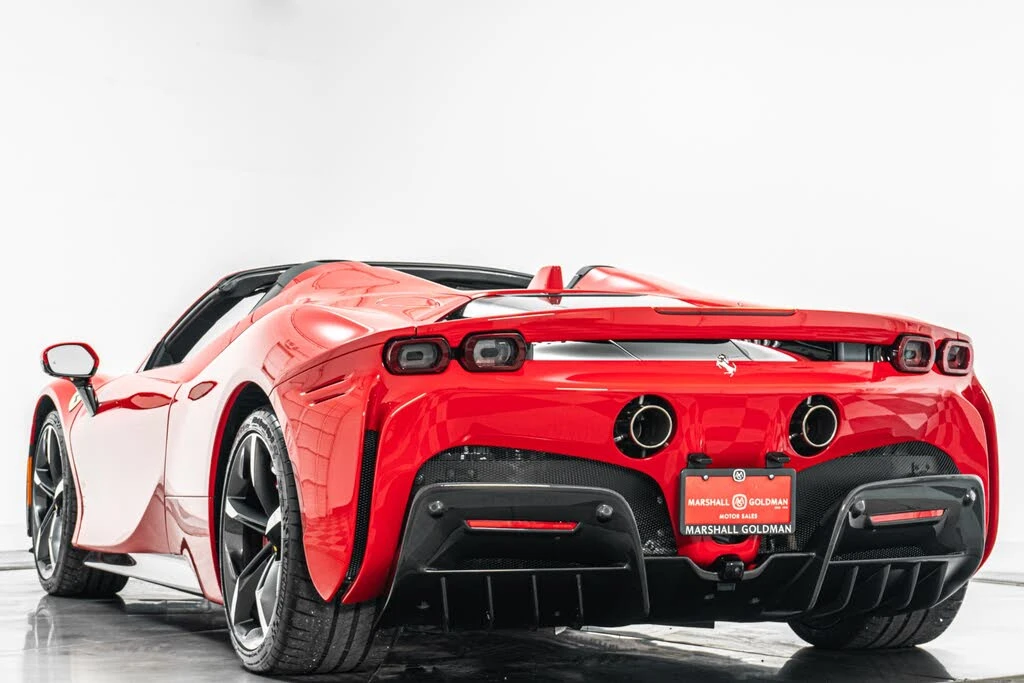 2025 Ferrari SF90 Spider - Image 7 of 31