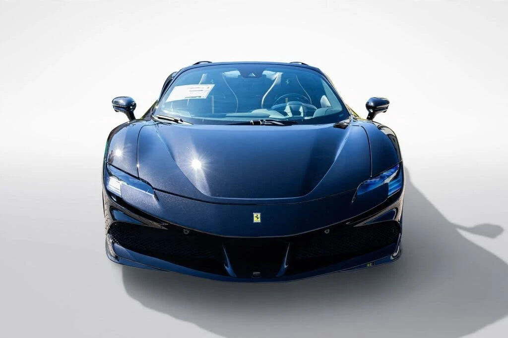 2025 Ferrari SF90 Spider - Image 17 of 31