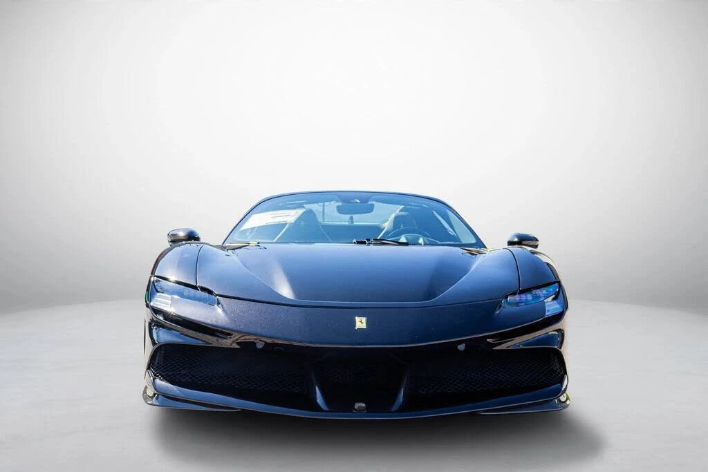 2025 Ferrari SF90 Spider - Image 11 of 31