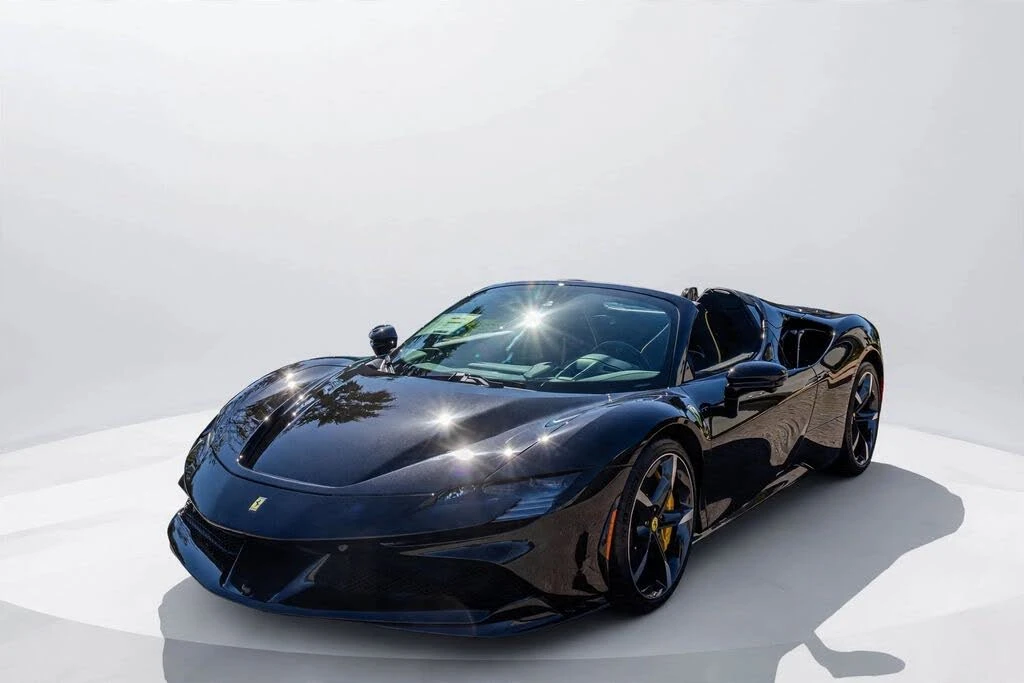 2025 Ferrari SF90 Spider - Image 10 of 31