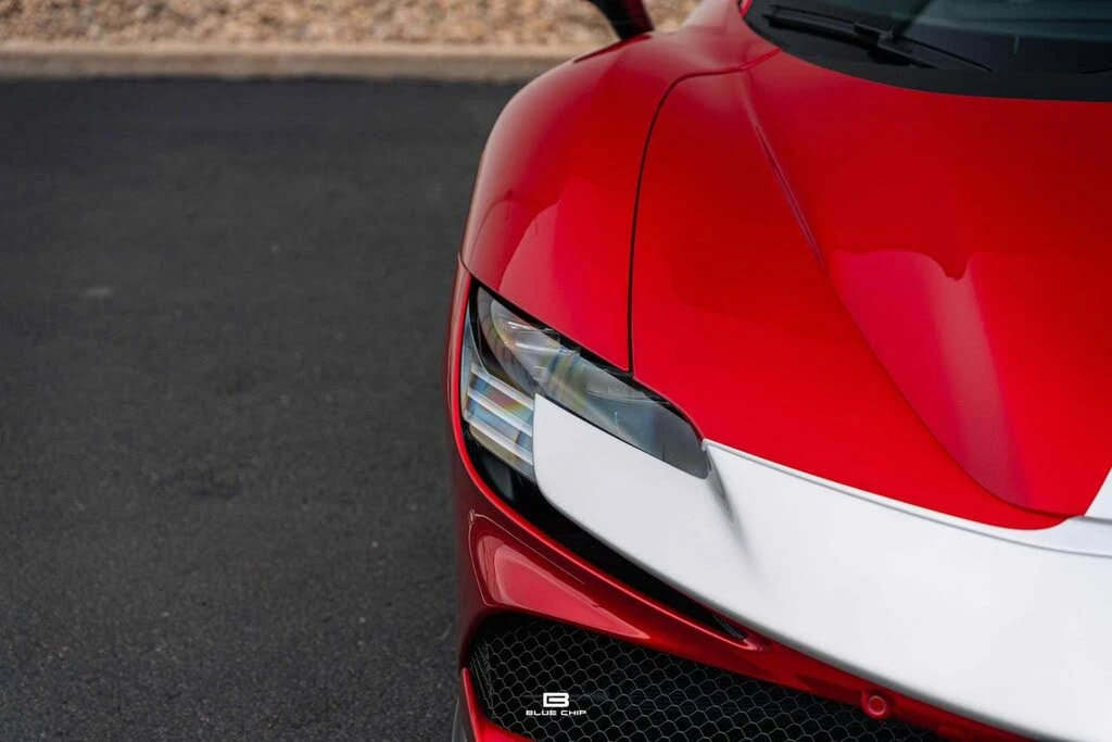 2025 Ferrari SF90 Spider - Image 30 of 31