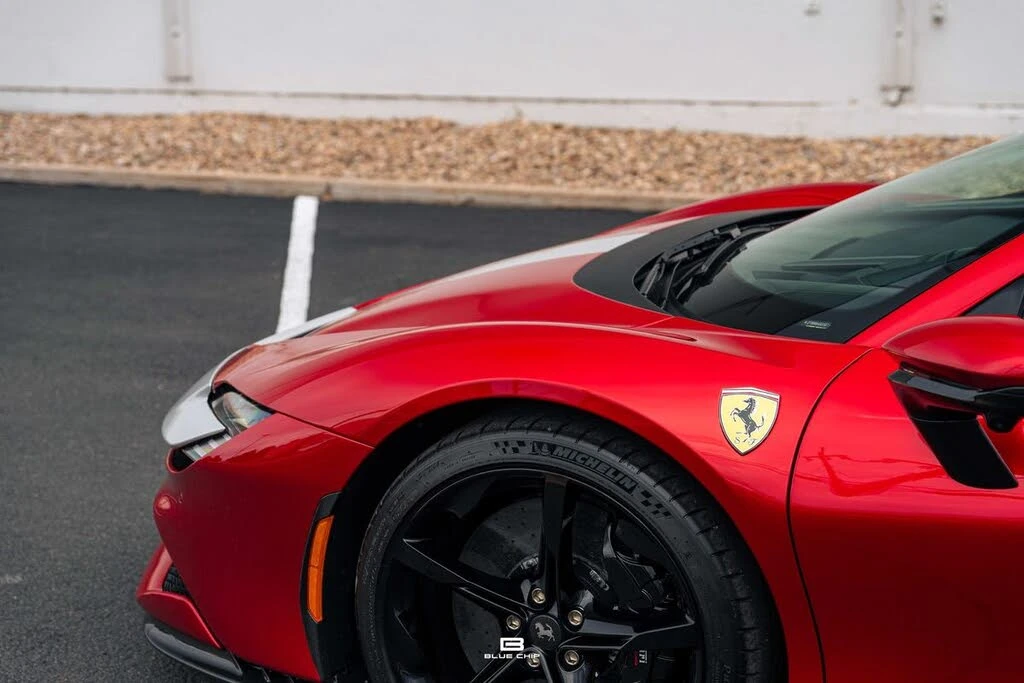 2025 Ferrari SF90 Spider - Image 7 of 31