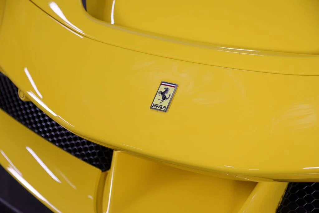 2025 Ferrari SF90 Spider - Image 14 of 31