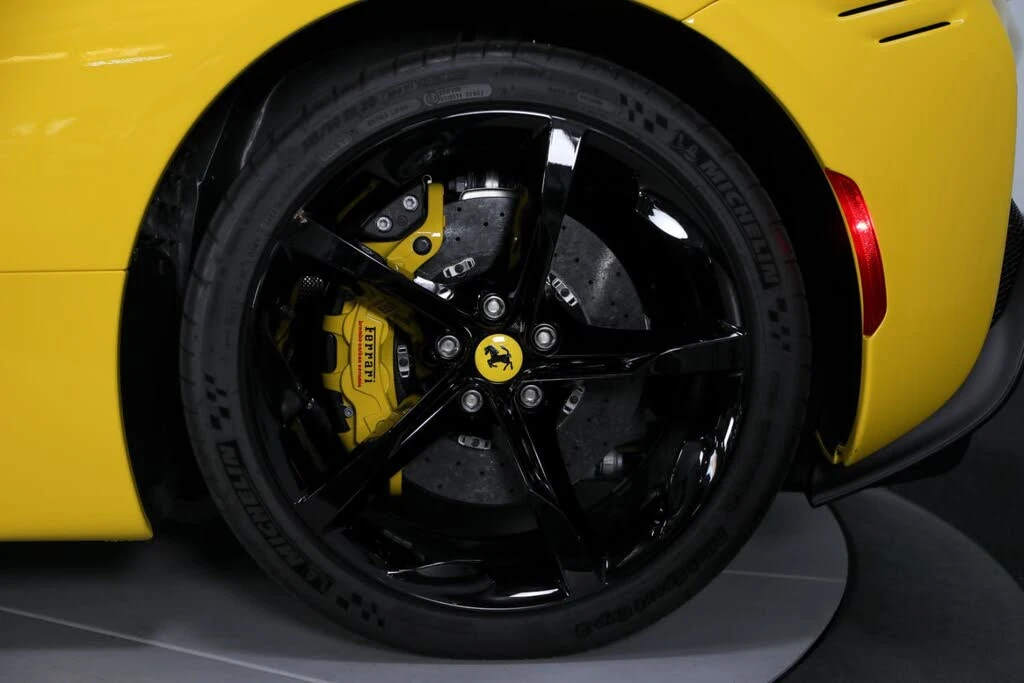 2025 Ferrari SF90 Spider - Image 23 of 31