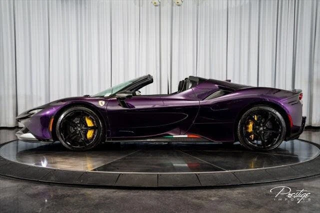 2025 Ferrari SF90 Spider - Image 19 of 31