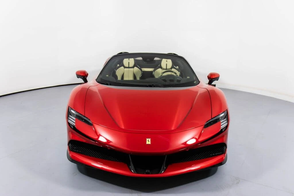 2025 Ferrari SF90 Spider - Image 16 of 31