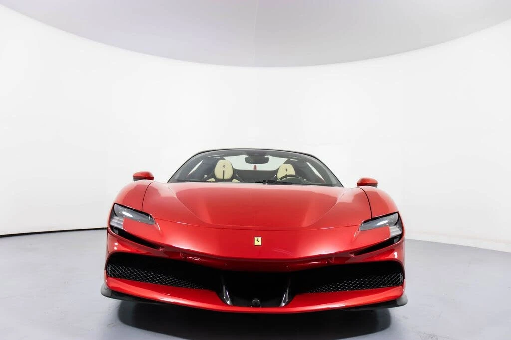 2025 Ferrari SF90 Spider - Image 11 of 31