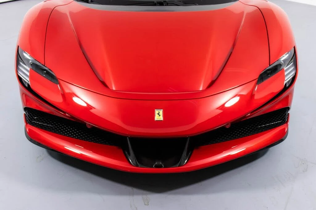 2025 Ferrari SF90 Spider - Image 14 of 31