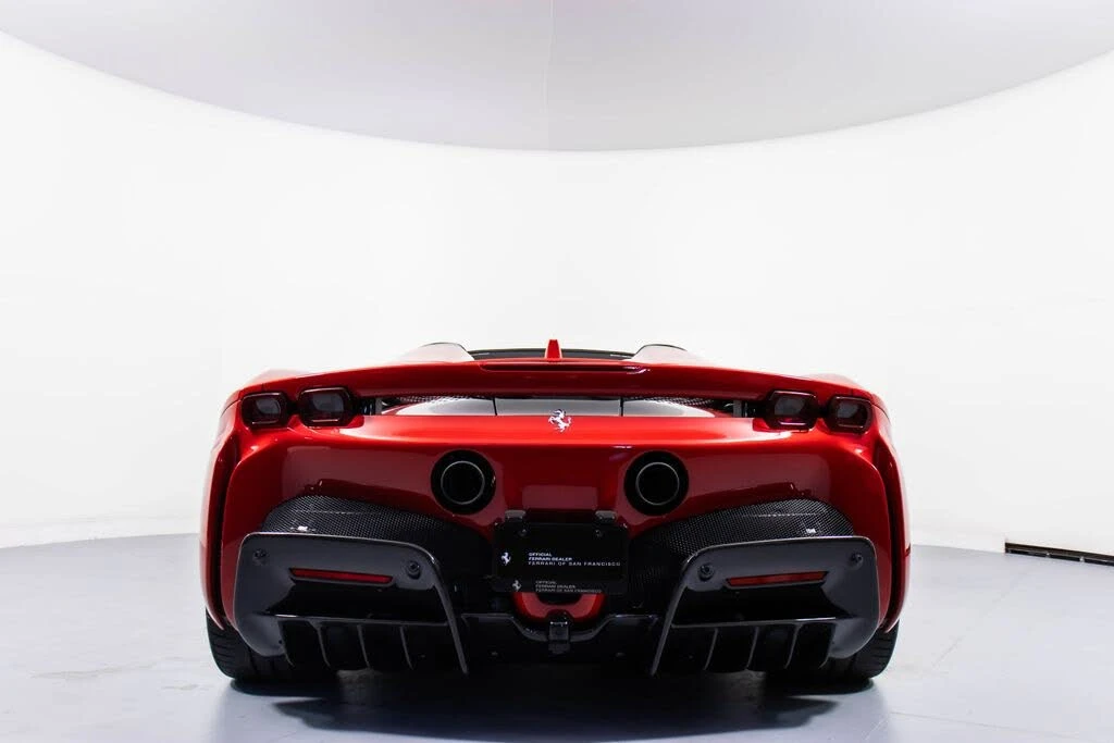 2025 Ferrari SF90 Spider - Image 22 of 31