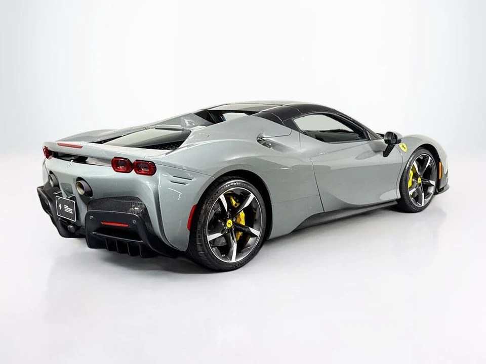 2025 Ferrari SF90 Spider - Image 9 of 29