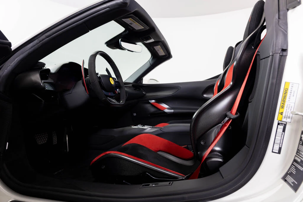2025 Ferrari SF90 Spider - Image 4 of 31