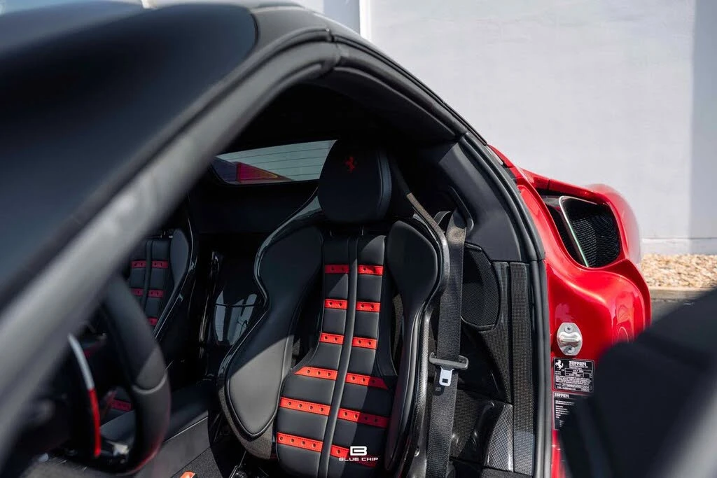 2025 Ferrari SF90 Spider - Image 31 of 31