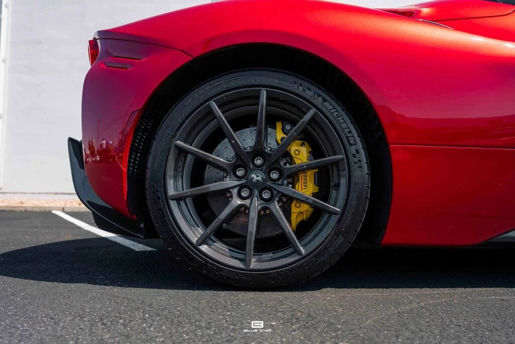 2025 Ferrari SF90 Spider - Image 13 of 31