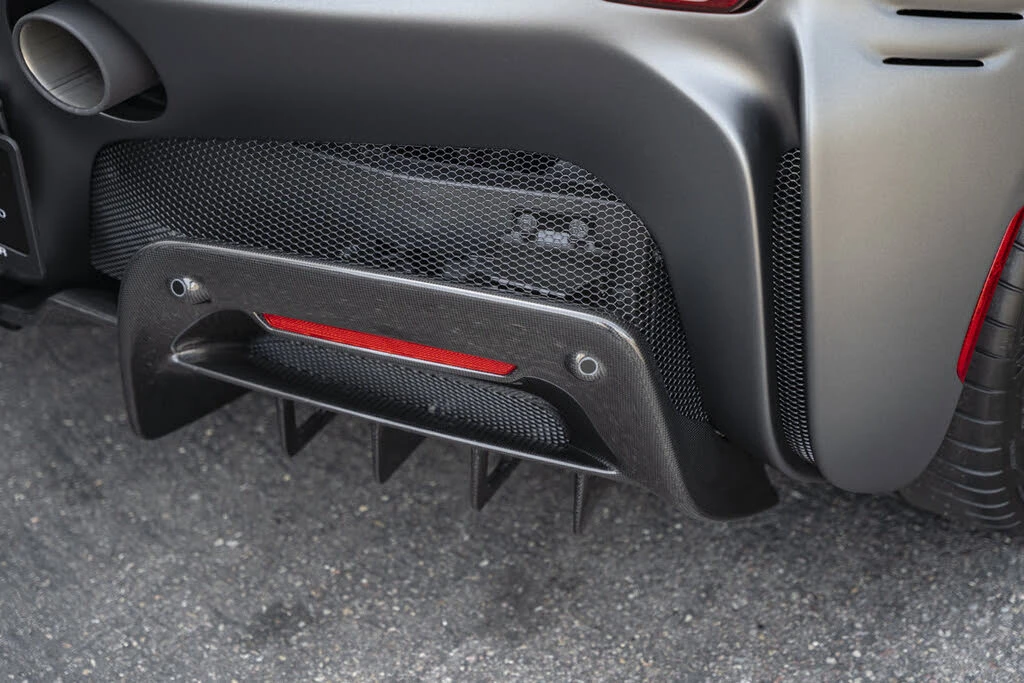 2025 Ferrari SF90 Spider - Image 12 of 31